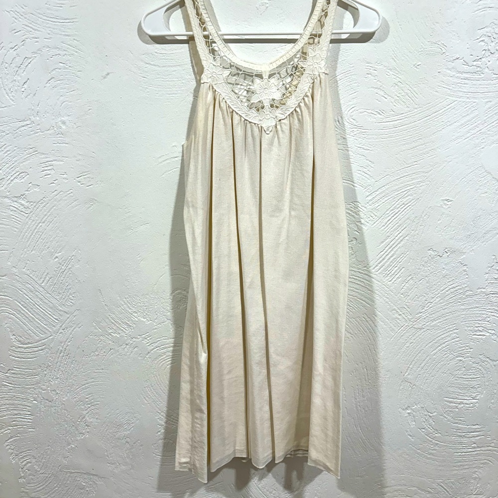 Off white forever 21 dress.